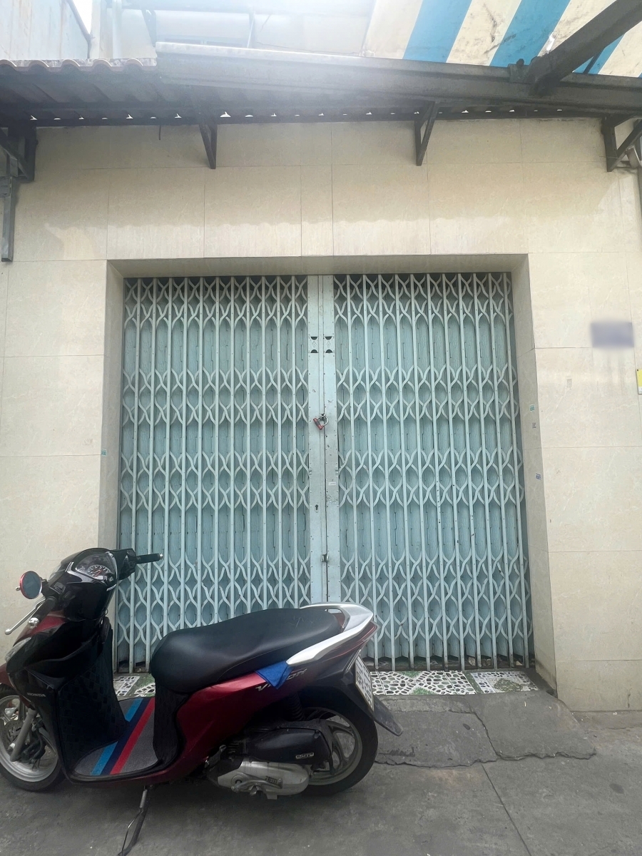 Nhà 3 tầng (4.3x12m) hẻm thẳngthông đường Tân Hoá P14Q6. Giá: 4.65 tỷ