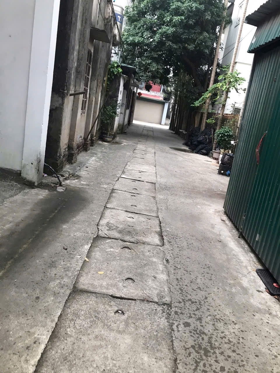 Nhà 3 tầng DT 44m cực đẹp thôn Thường Lệ Đại Thịnh Mê Linh. Xe oto 7 chỗ đỗ cửa