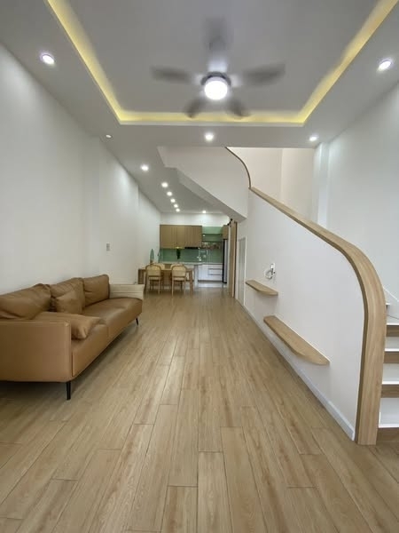 NHÀ 3 TẦNG FULL NỘI THẤT HẺM NGUYỄN BIỂU CÁCH BIỂN 500M GIÁ CHỈ 6.2 TỶ