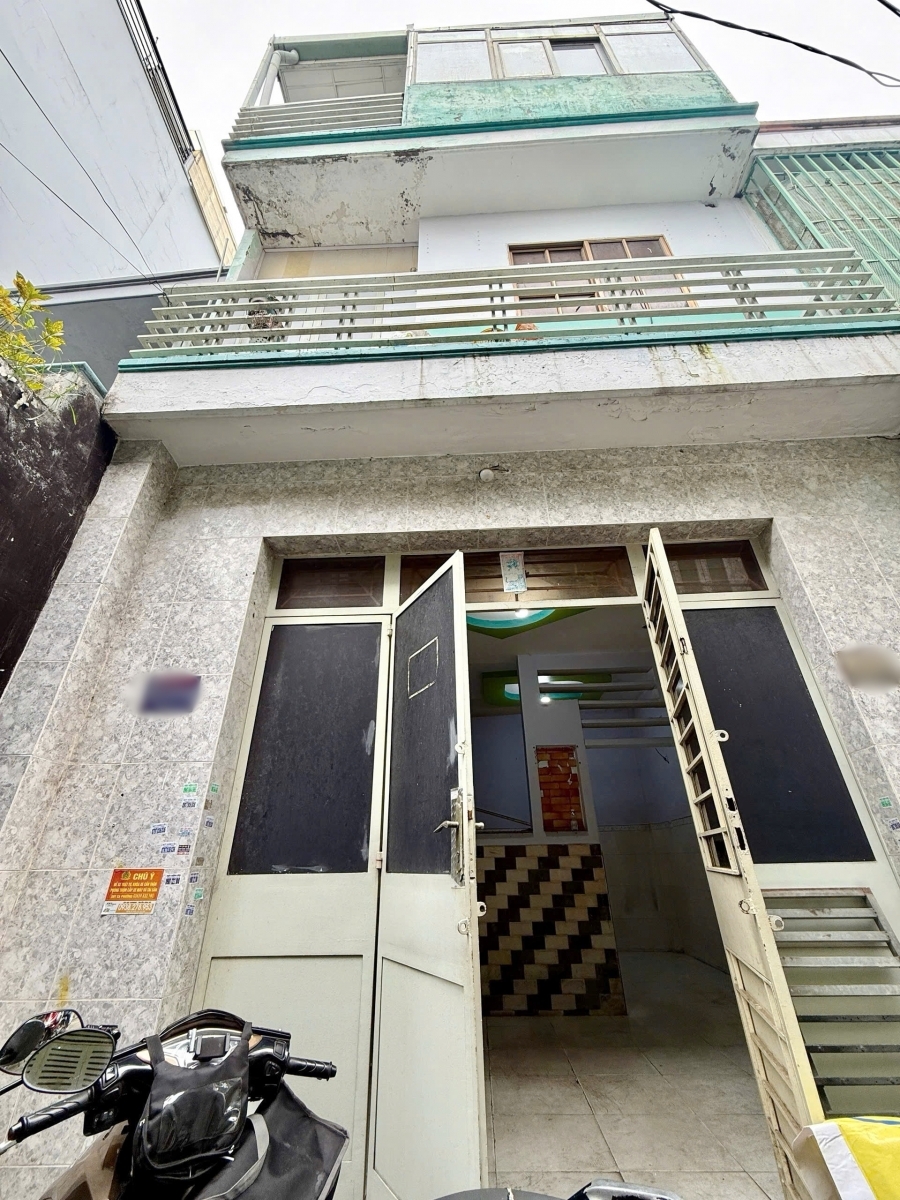 Nhà 3 tầng hẻm 3m đường Tạ Quang Bửu P3Q8. Giá 298 tỷ TL