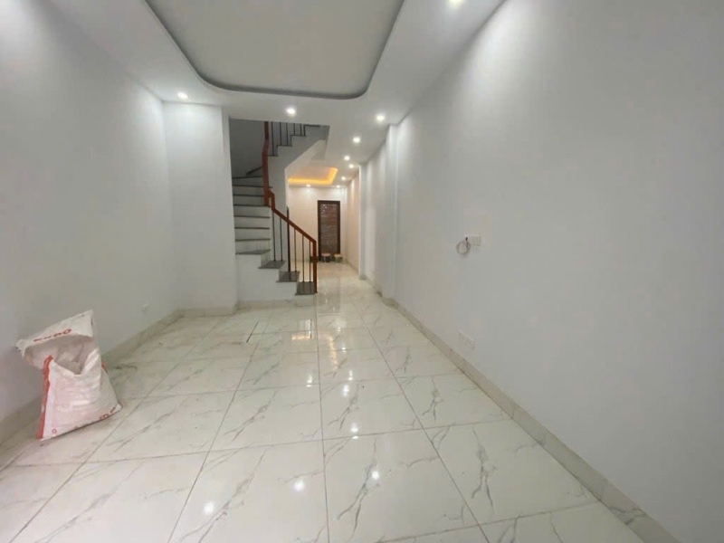 Nhà 3 tầng mới tinh vị trí đắc địa - đón tế Giáp Ngọ - Chi Đông Quang Minh. Gần chợ KCN