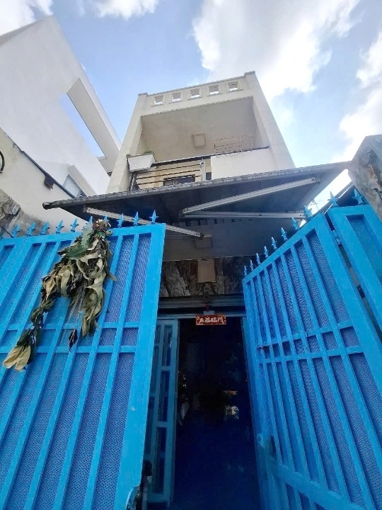 Nhà 3 tầng MT đường Phong Phú P11.Q8. Giá 56 tỷ TL