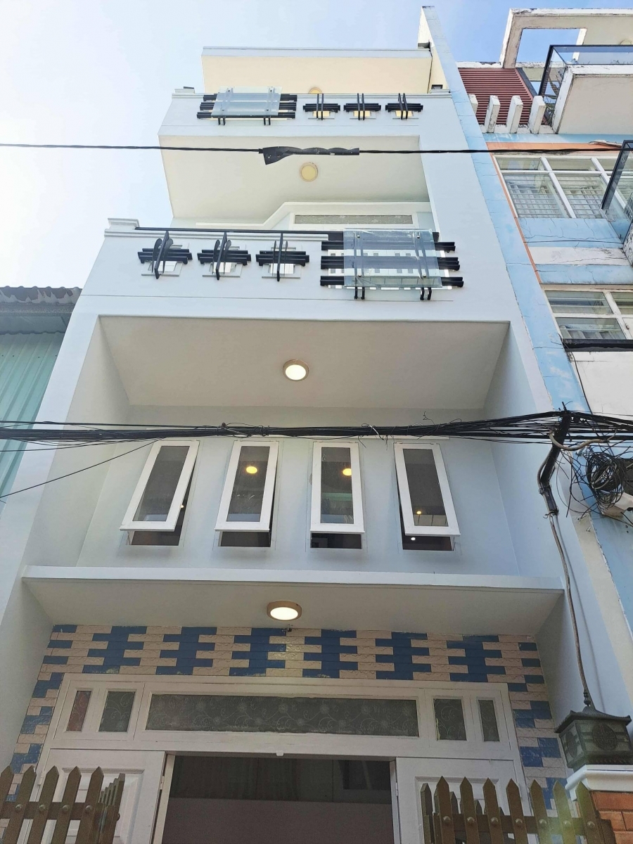 NHÀ 4 TẦNG BTCT GẦN AEON TÂN PHÚ 39M² HXH 6M THÔNG. PHƯỜNG BHH BÌNH TÂN.