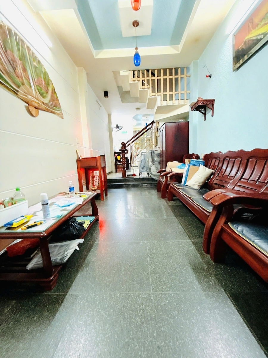 Nhà 4 tầng hẻm thông đường Hưng Phú P.Chánh Hưng (P10Q8)