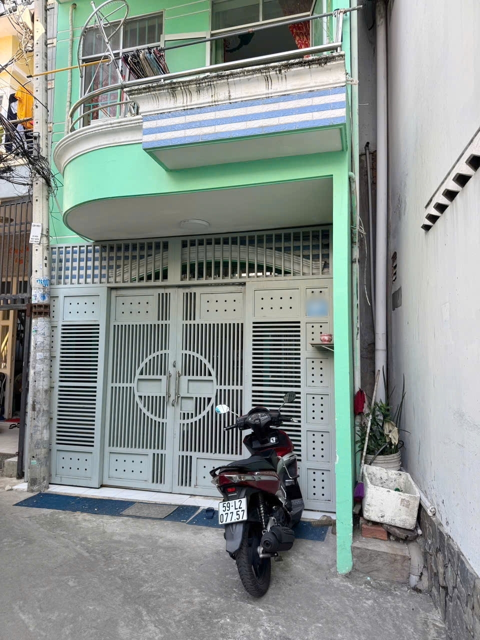 Nhà 4 tầng hẻm thông đường Lưu Hữu Phước P15Q8. Giá: 3.8 tỷ