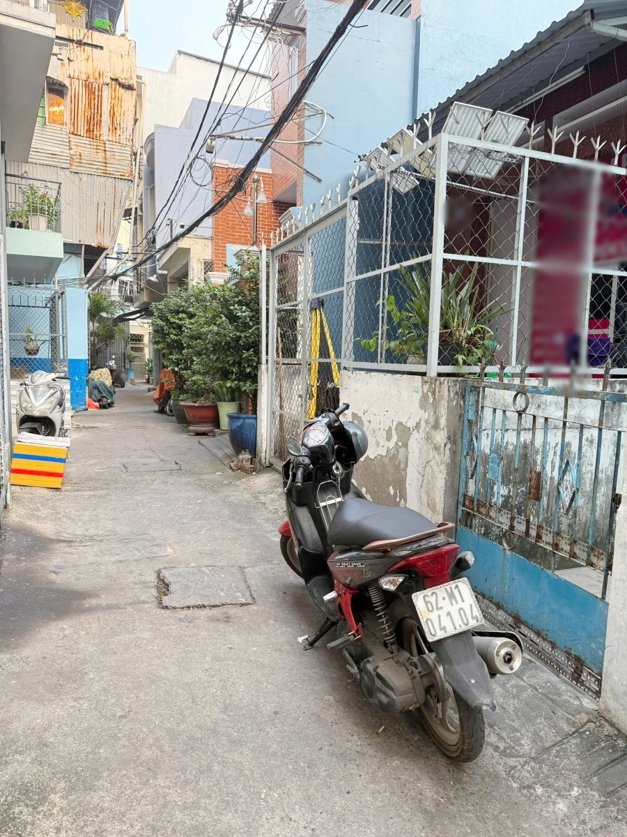 Nhà 43m2 sát MT Tạ Quang Bửu P3Q8. Giá 288 tỷ TL