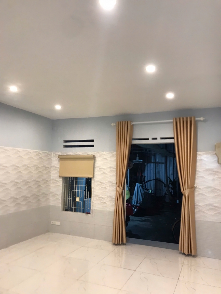 ♪Nhà 65m ra MT Lê Lai TT Hành Chính ~30m2 2 tầng sạch sẽ sân rộng nhỉnh 2 tỷ