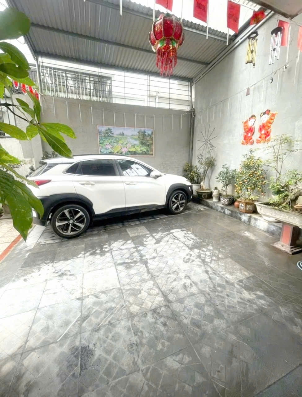 Nhà 91m 4 tầng độc lập sân để 2 ô.tô Giá 4.7 tỉ gần ngã 4 Thiên Lôi