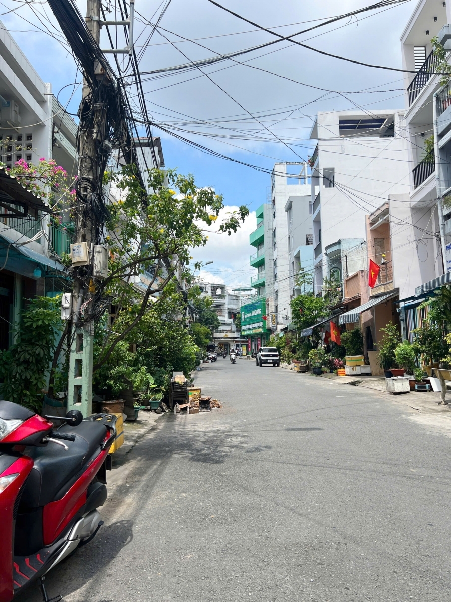 Nhà cấp 4 hẻm VIP đường Âu Dương Lân P2Q8. Giá: 8.5 tỷ