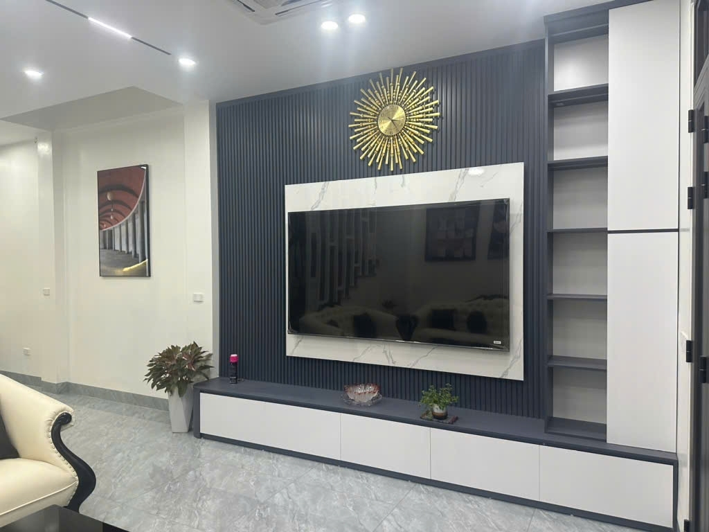 NHÀ CHÍNH CHỦ - GIÁ TỐT - Vị Trí Đẹp Tại Võng La Đông Anh TP Hà Nội