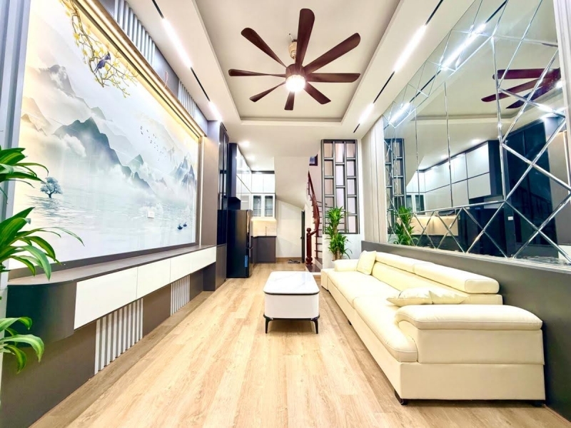 Nhà đẹp đón Tết Ngõ 168 Kim Giang - 32m*5 tầng- Cạnh KĐT Đại Kim-Gần trường chợ. 86 tỷ