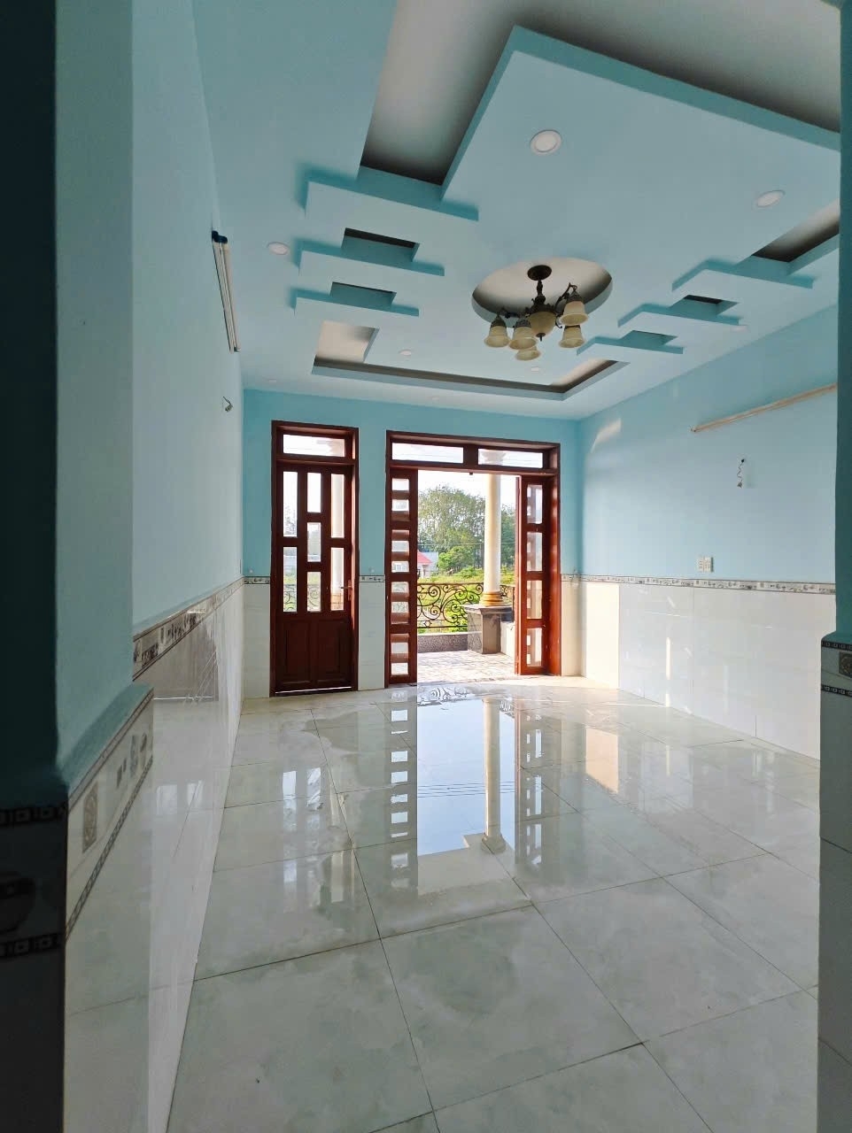 Nhà đẹp - Giá Tốt - CHÍNH CHỦ BÁN NHÀ PHỐ 1 TRỆT 1 LẦU – GẦN TP MỚI TÂN UYÊN BÌNH DƯƠNG