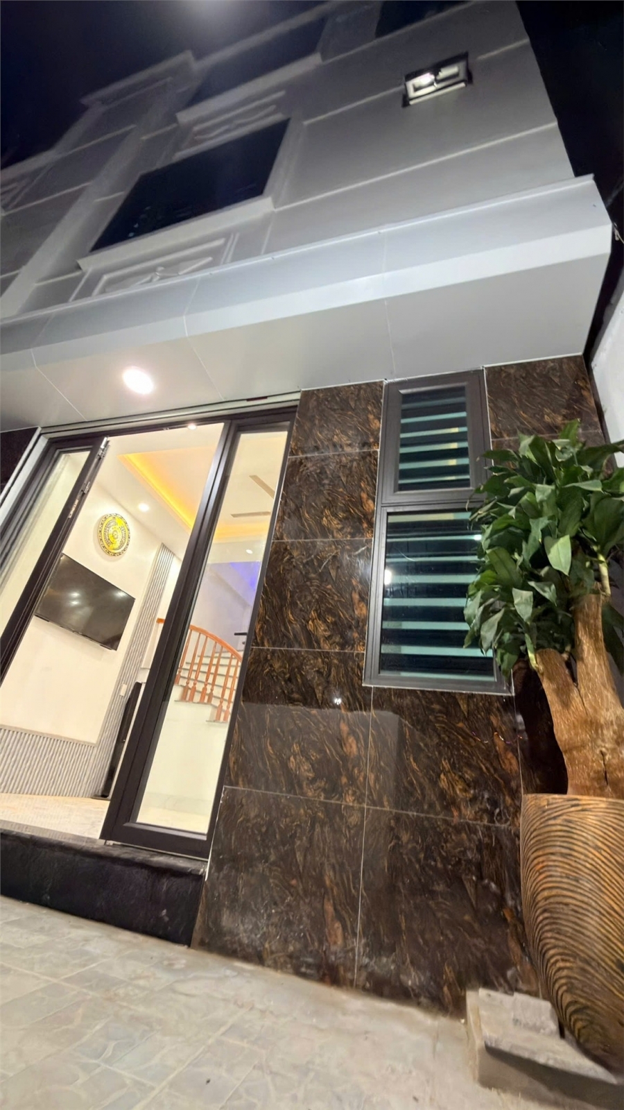 NHÀ ĐẸP- GIÁ TỐT CHÍNH CHỦ CẦN BÁN NHANH 2 CĂN NHÀ đường Trần Lãm TP Thái Bình tỉnh Thái Bình