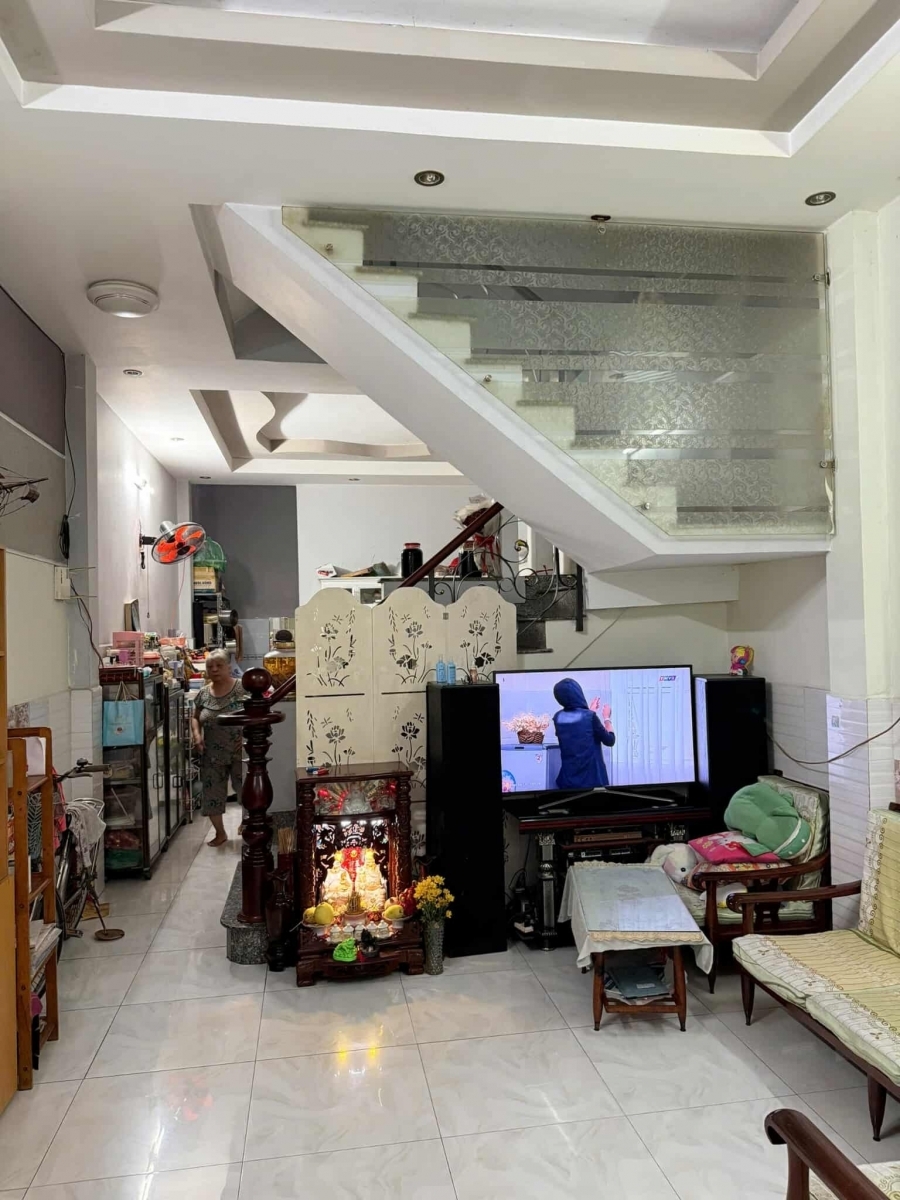 NHÀ ĐẸP KHU BIỆT THỰ 4 TẦNG BTCT 52M2 ĐƯỜNG 7M - Ô TÔ NGỦ NHÀ. HƯƠNG LỘ 2 BTĐA BÌNH TÂN.