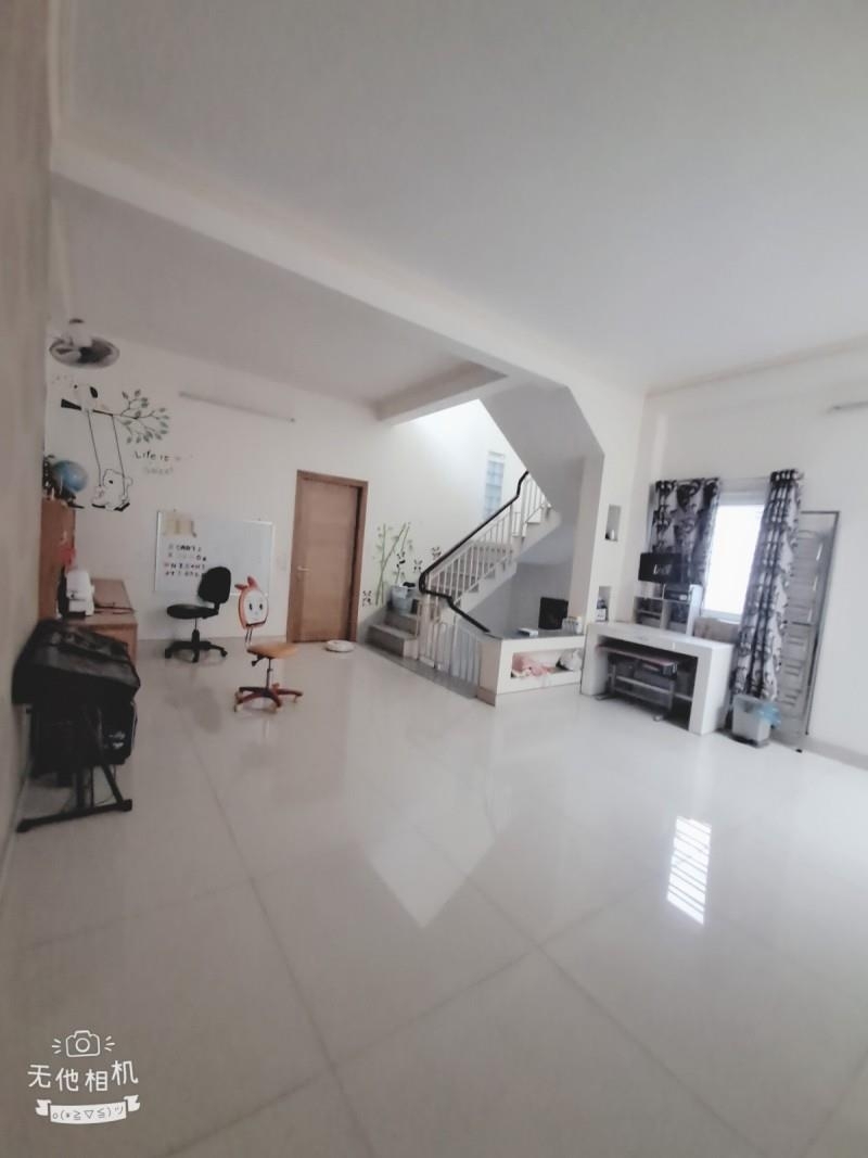 Nhà đẹp Mặt tiền Gò Dưa ngang 7.5m đang cho thuê 25tr Tam Bình 216 m2 17 tỷ