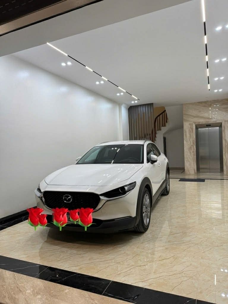 nhà đẹp Nguyễn Văn Cừ 7 tầng thang máy gara ôtô điều hoà âm trần full nội thất