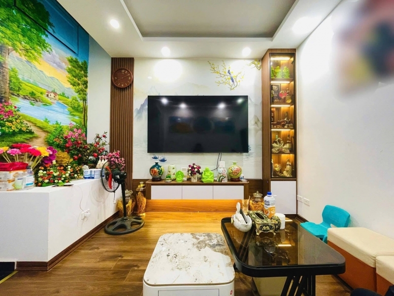 Nhà đẹp Phố Đại Từ- 35m*5tầng-Gần Hồ Linh Đàm-ô tô cách 20m-Kinh doanh. Giá 83 tỷ