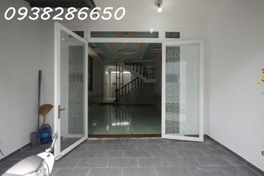 Nhà Đẹp Vào Ở Ngay - Hẻm Ô Tô - 3 Tầng Lầu - Ngang 5m - DT: 70m2 - Giá: 4680 Tỷ..TL.