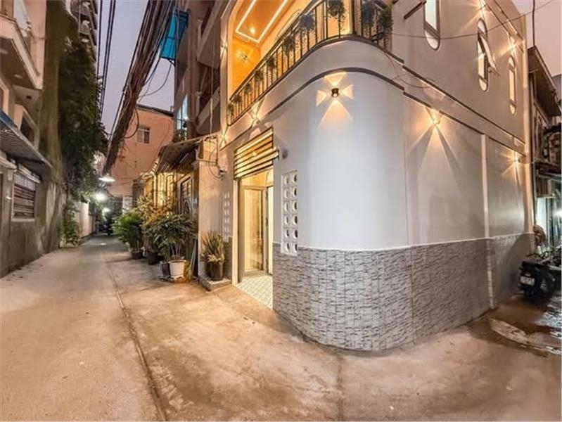 Nhà Đường Xô Viết Nghệ Tĩnh Quận Bình Thạnh Phường 21 Cũ (Phường Thạnh Mỹ Tây).