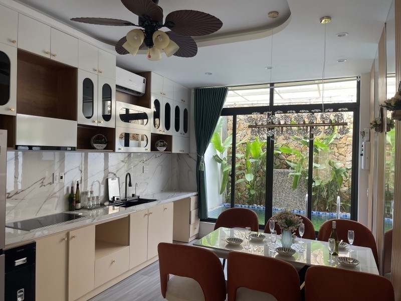 ♥ Nhà gần MT Phạm Văn Nghị 74m2 3 tầng mới tinh hồ bơi 6 tỷ