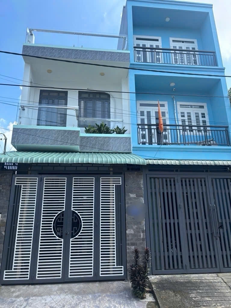 Nhà Giá Rẻ Q9-Gần Chợ-2 Mặt Thoáng-Sổ Riêng-3Tầng Hoàn Công-Hẻm 6M-52Tỷ