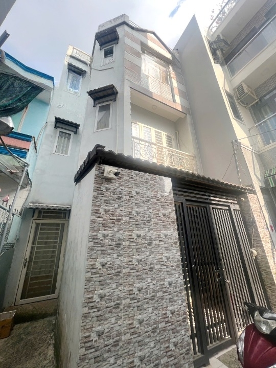 Nhà góc 4 tầng hẻm 769 Phạm Thế Hiển P.Chánh Hưng (P4Q8). Giá: 6.8 tỷ