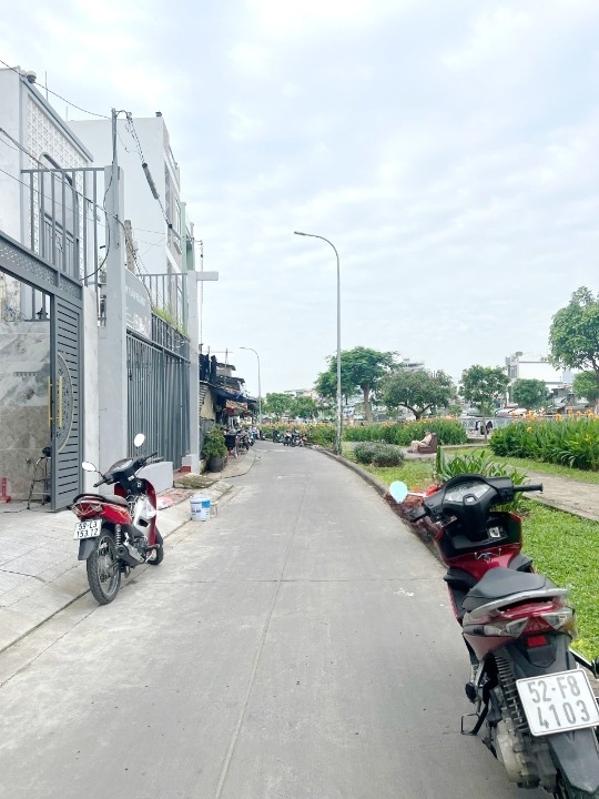 Nhà góc cấp 4 mặt tiền Ụ Cây P10 Q8 Giá 5 tỷ