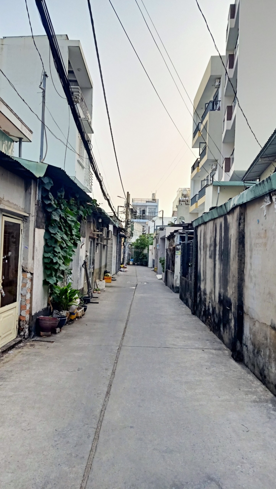 Nhà hẻm Tân Phú 57m2 2 tầng Sơn Kỳ Tân Kỳ Tân Quý sổ hồng hiếm có giá cực tốt.