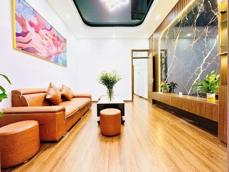 Nhà hiếm  Xuân Đỉnh –gần trường cấp 123 Xuân Đỉnh –gần phố 42M 5tầng 9.7 TỶ