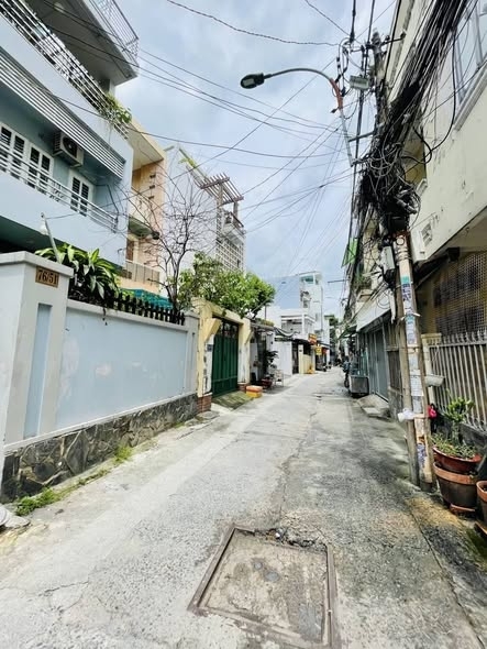 Nhà HXH Đường Bạch Đằng Quận Bình Thạnh Phường 24 Cũ.