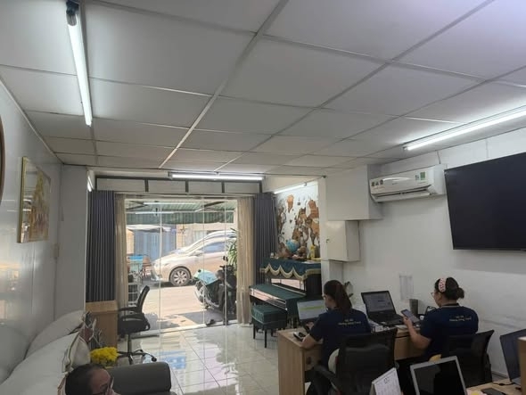 Nhà HXH Đường Lê Văn Sỹ  Phường 1 Quận Tân Bình Cũ.