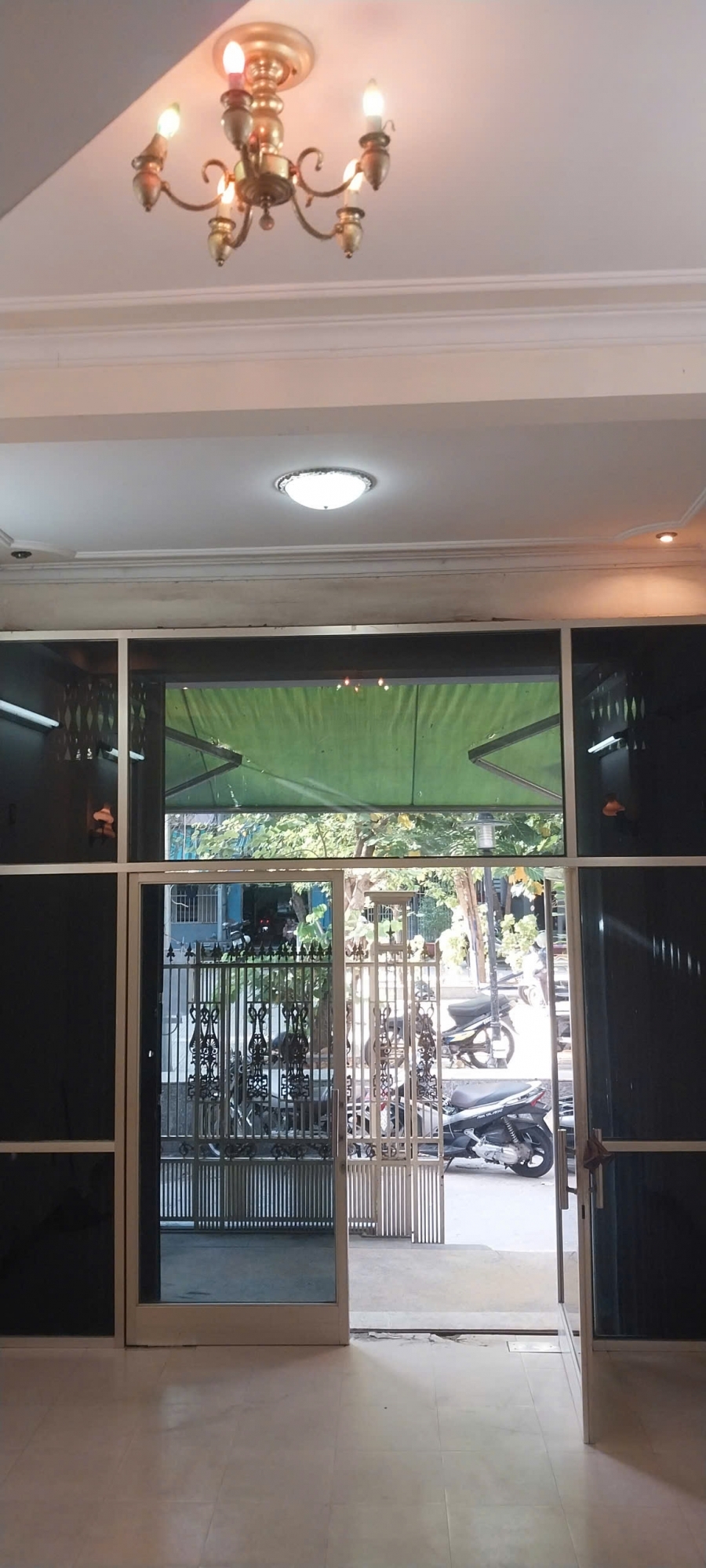 ♪ Nhà Kiệt 3.5m thông Hoàng Diệu View Công Viên 72m2 2 tầng cứng cáp 3.x tỷ