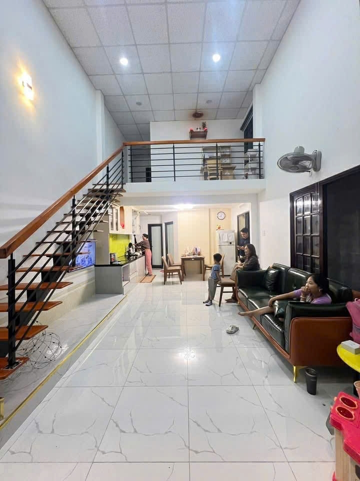 NHÀ KIỆT DŨNG SĨ THANH KHÊ - 55M - NGANG 5M- 3.75 TỶ.