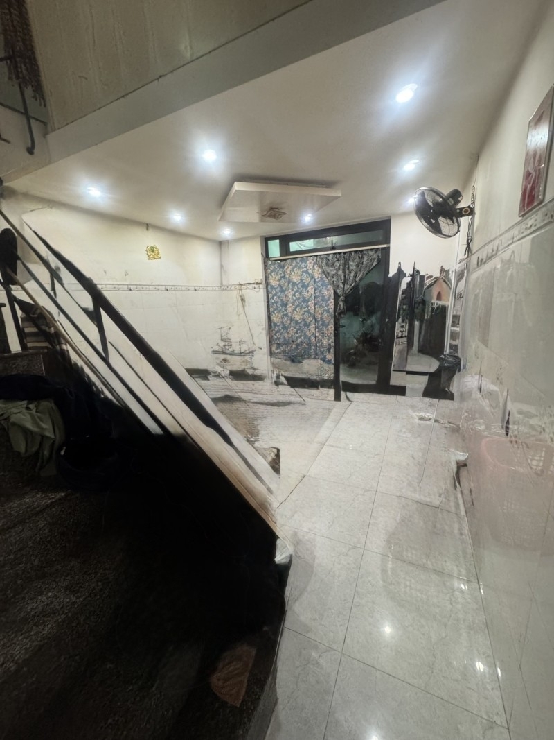 ♪ Nhà Kiệt gần Đào Tấn đi bộ Cầu Rồng Bạch Đằng 46m2 2 tầng 3PN hơn 3 tỷ