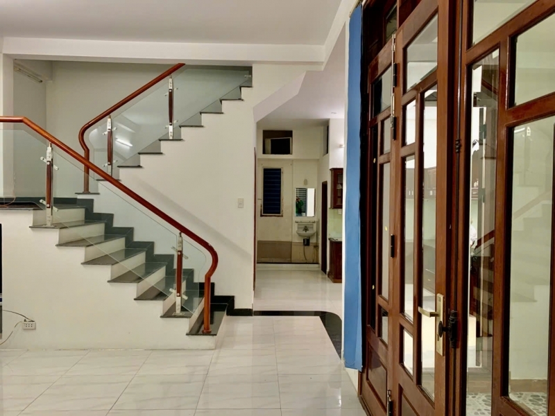 ► Nhà Kiệt Hoàng Thúc Trâm Hòa Cường Bắc 79m2 ngang 7m 2 tầng đúc 3PN 4..x tỷ nhỏ