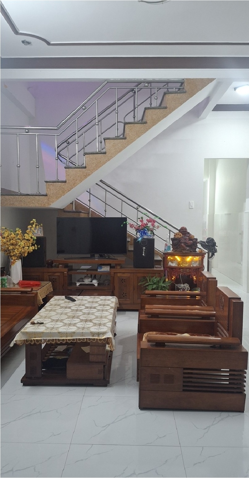 ♪ Nhà Kiệt Ô tô đậu cửa sát Bình Thái Ông Ích Đường 98m2 2 tầng cứng sạch 3.6 tỷ