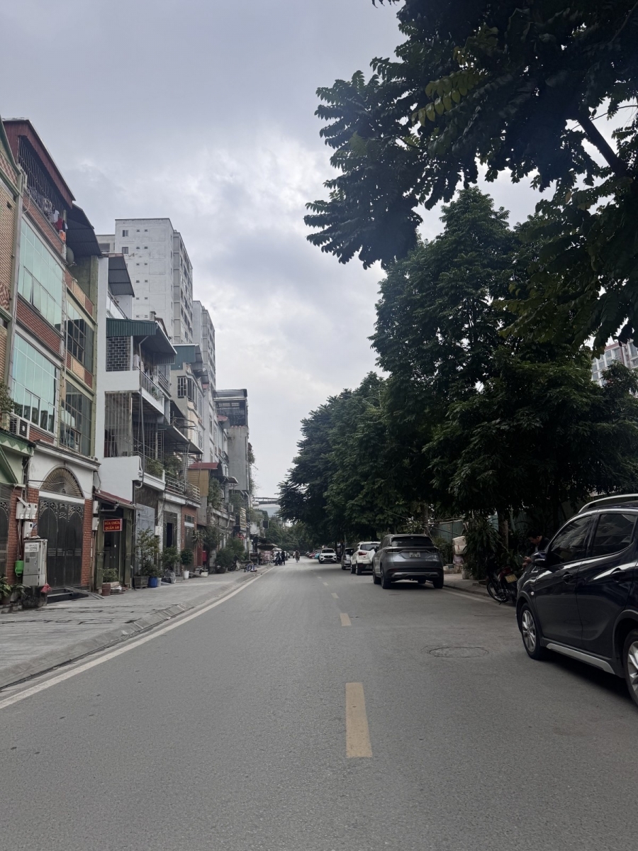 Nhà mặt phố Ngọc Thụy – thang máy – 8 tầng – khai thác kinh doanh