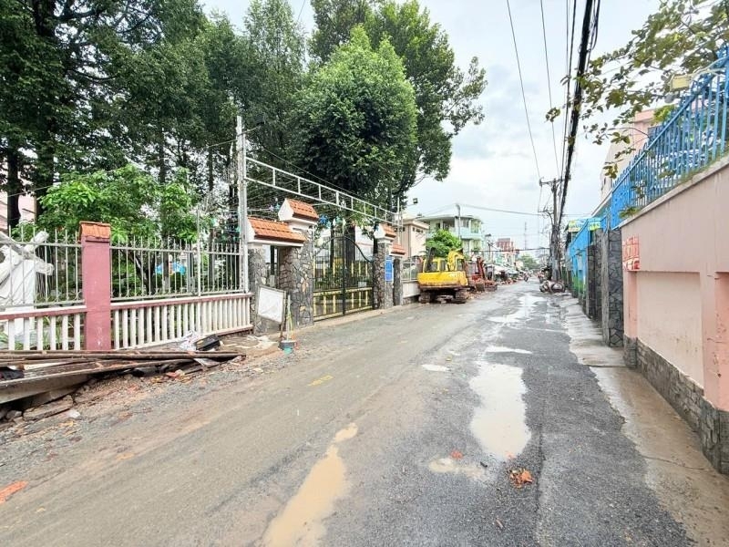 NHÀ MẶT TIỀN ĐƯỜNG 25 GIÁO XỨ THÁNH KHANG- LINH ĐÔNG – 74M² – 5.8 TỶ