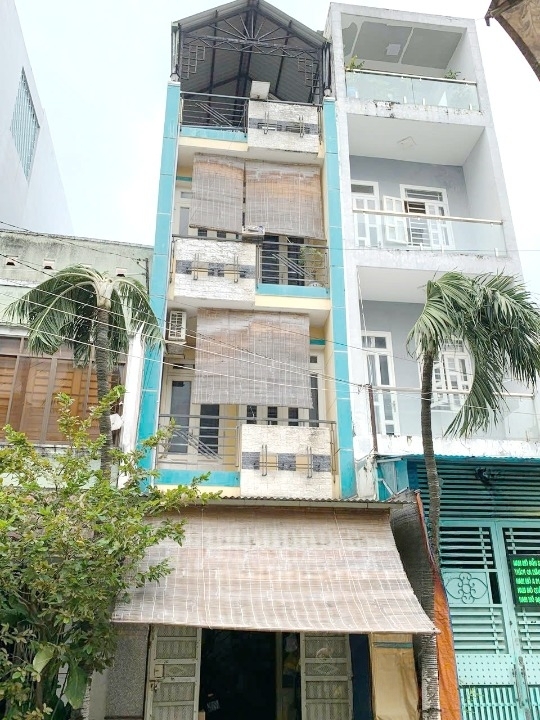 Nhà Mặt tiền Tám Danh P4 Giá : 11 Tỉ (T/L)