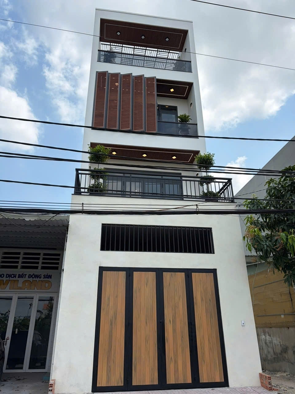 NHÀ MỚI 3 TẦNG (5x22) MẶT TIỀN ĐÌNH QUỚI AN – ĐỐI DIỆN PHƯƠNG ĐÔNG GARDEN