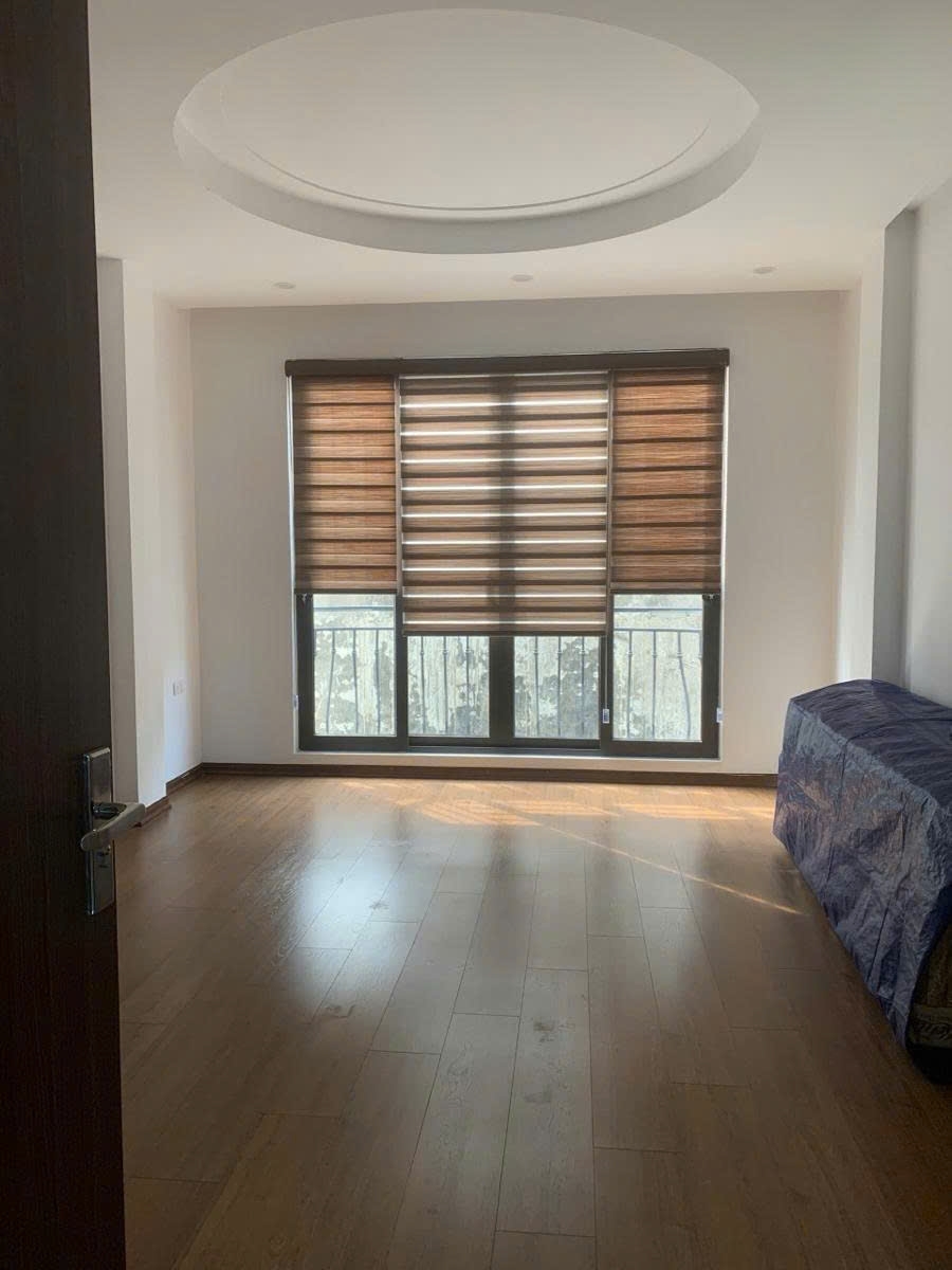 NHÀ MỚI XÂY QUAN NHÂN THANH XUÂN 12.9 TỶ 36m 7 TẦNG MẶT TIỀN 4m CÓ THANG MÁY