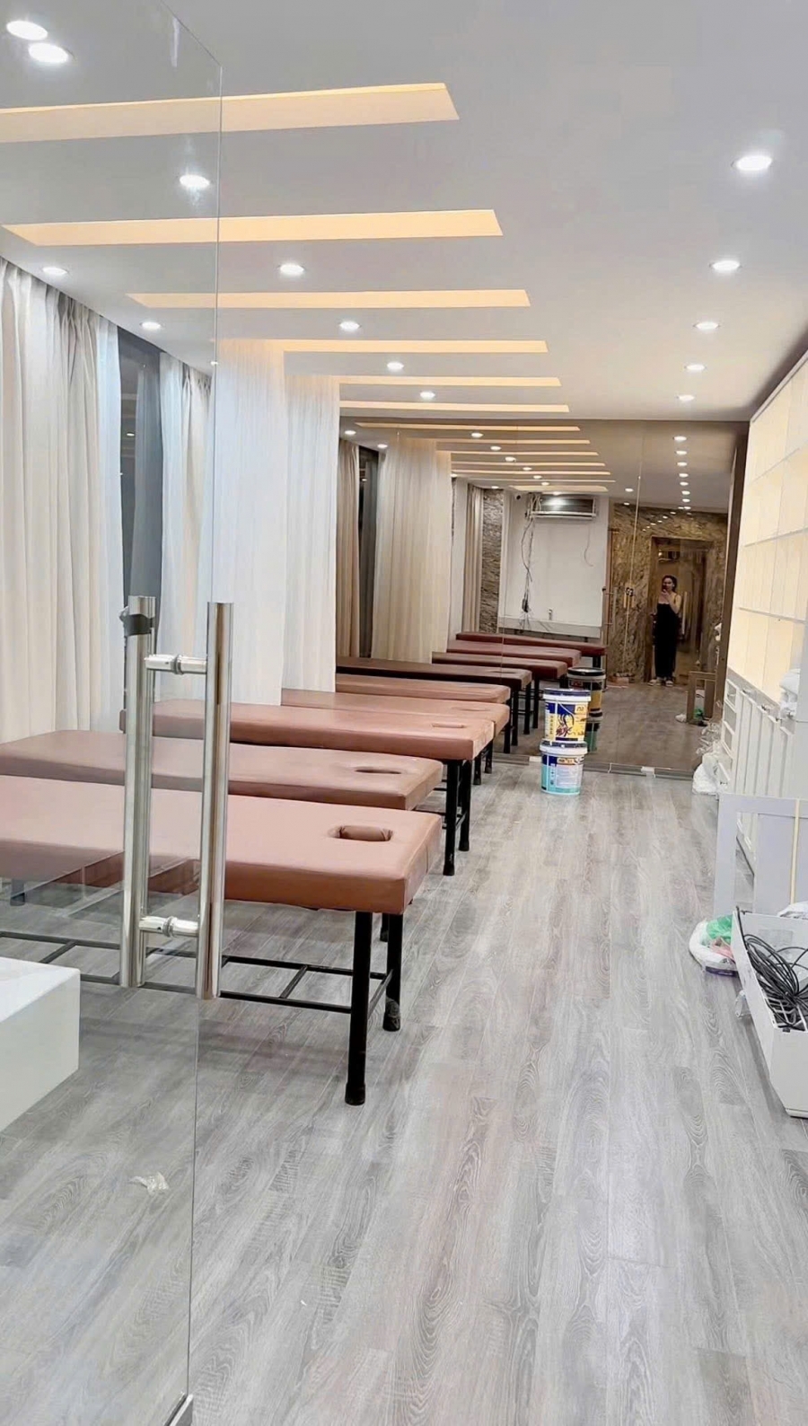 NHÀ MỚI XUÂN ĐỈNH – THANG MÁY – Ô TÔ Diện Tích 42m2 7 tầng mặt tiền 10m Giá 16.5 tỷ