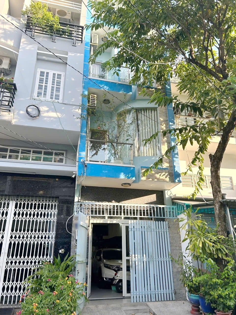 Nhà MT 5 tầng đường Số P4-Q8  Giá : 9.3 Tỉ (TL ít)