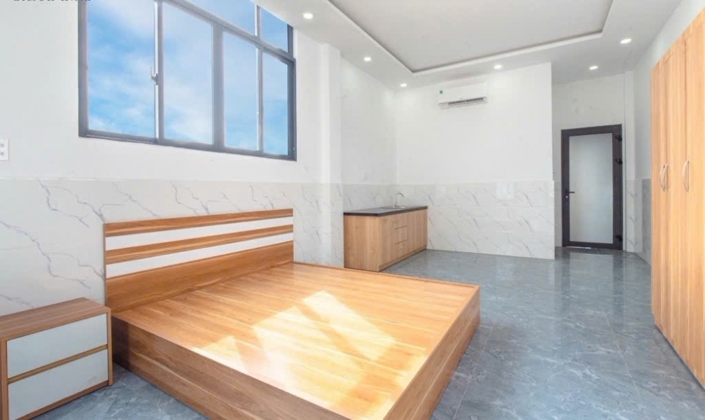 ► Nhà MT đường 5.5m gần Đỗ Quang 76m2 2 mặt thoáng 5.5 tầng 9 căn hộ thang máy