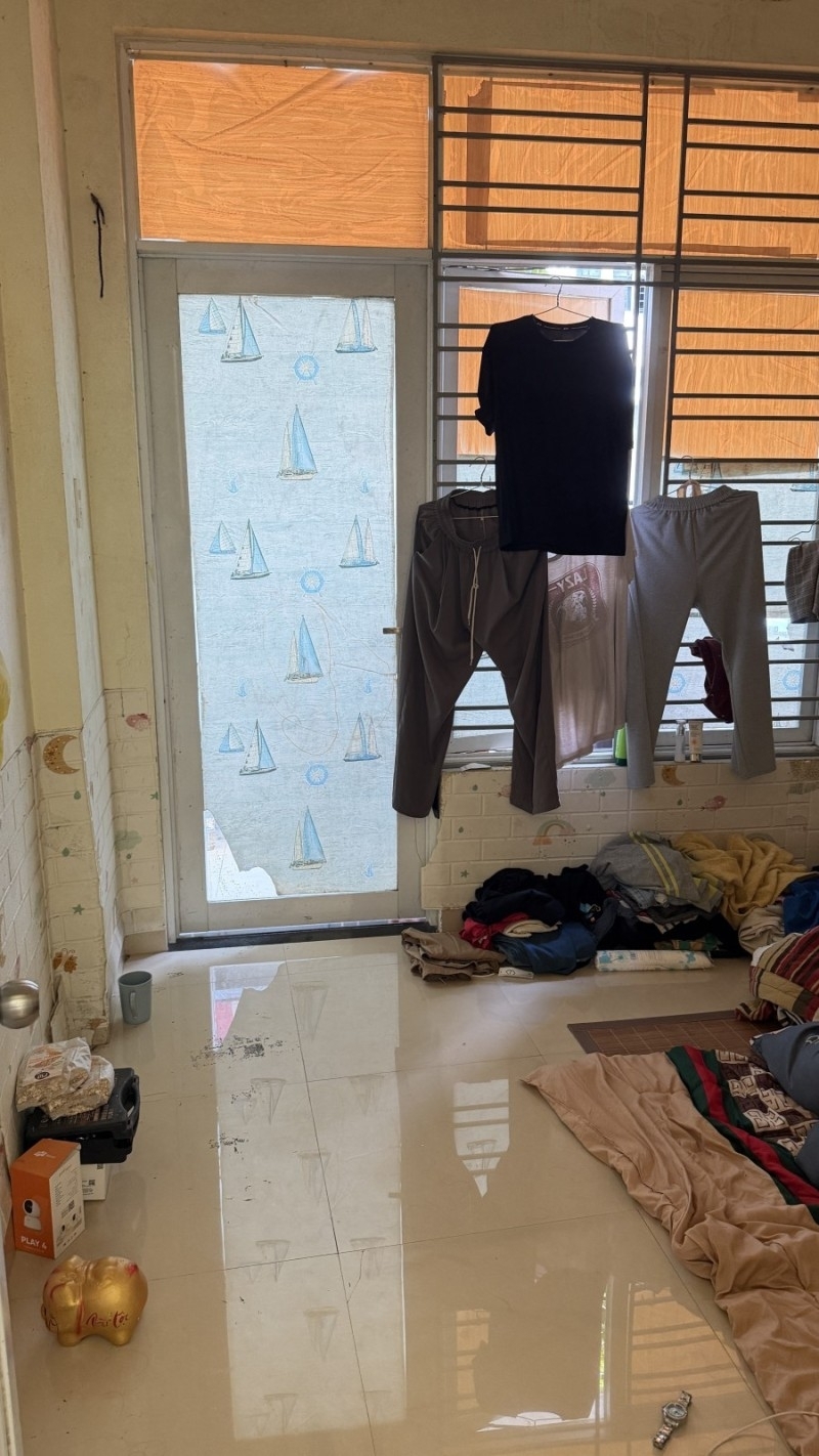 ♣ Nhà MT Huỳnh Thúc Kháng Phố KD Du Lịch 2 mặt thoáng 4.8 tỷ