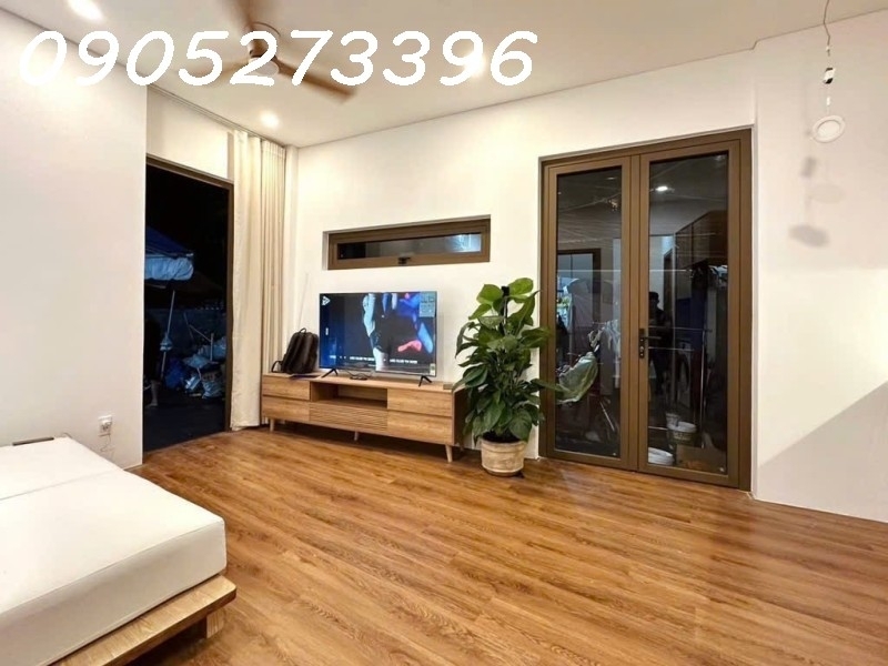 NHÀ NGAY BÙI ĐÌNH TÚY GIÁP SÁT BÊN QUẬN 1 KẾ BÊN CHỢ BÀ TRIỆU - NHÀ CÁCH MT VÀI BƯỚC CHÂN - DT 27M