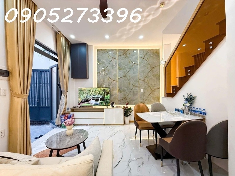 NHÀ NHỎ SIÊU VỊ TRÍ SÁT VÁCH QUẬN 1 • NGAY CẦU THỦ THIÊM • 2 TẦNG FULL NỘI THẤT • 54m2 DTSD • 2PN