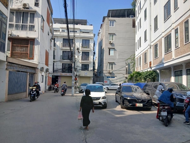 Nhà phố Khương Hạ-Lô góc - 42m*7tầng*5.5mMT-Thang máy-Ngõ Ôtô-Kinh doanh-Giá 152 tỷ