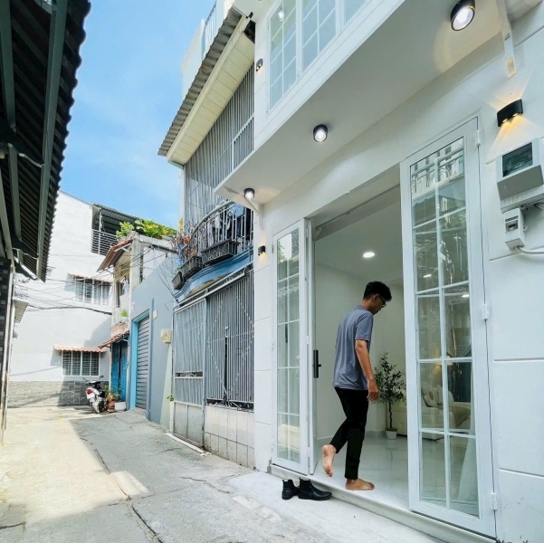 Nhà riêng mới xây full nội thất Phường Tân Kiểng Quận 7 .Hẻm 2.5m :Khu dân cư an ninh
