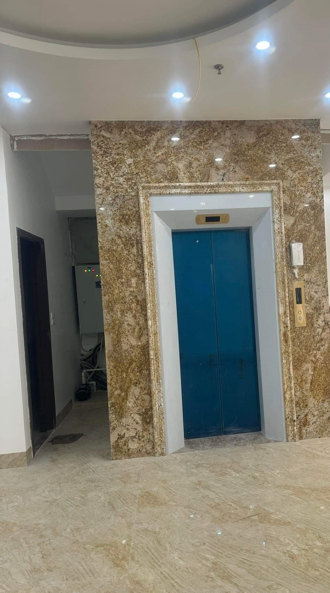 Nhà tôi cho thuê nhà hai cửa đi mớivỉa hè 113m2- 4T Đào Tấn_46 Tr